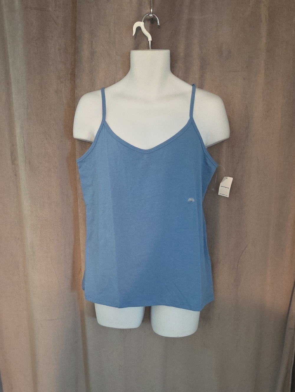 NWT 1X Penningtons Light Blue V-Neck Spaghetti Strap Camisole